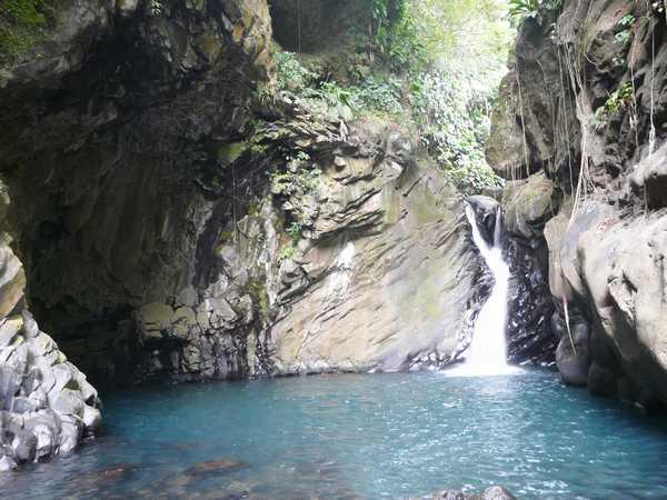 tour16b-chutes-guadeloupe-location